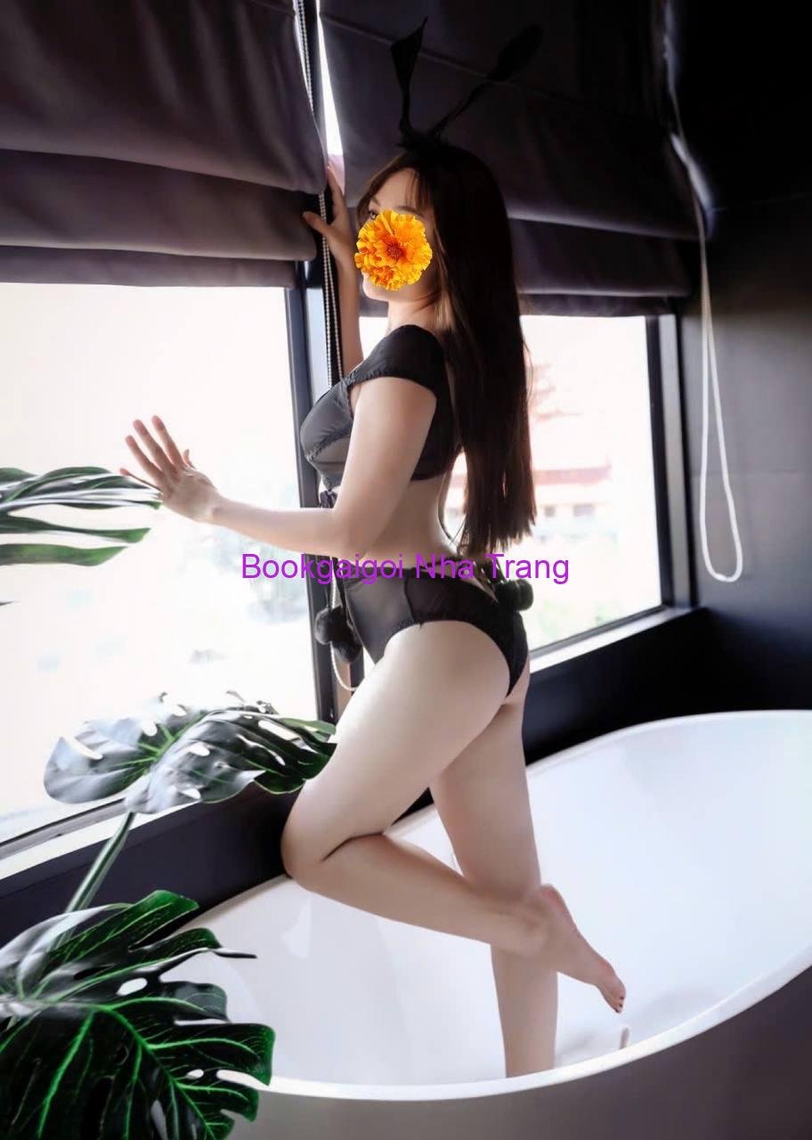 Linh Chi - Ngọc Nữ Đa Tình, Quyến Rũ Đắm Say (7)