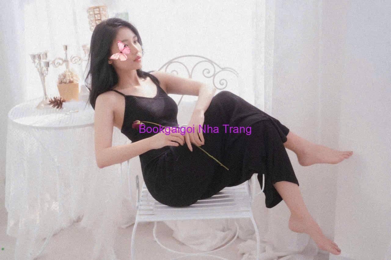 Ngọc Nhi - Sexy Khiêu Dâm, Một Em Gái Cực Kỳ Quyến Rũ (2)