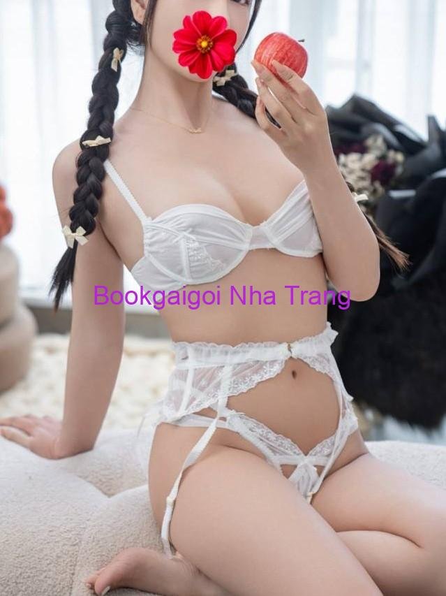 Quỳnh Anh – Gái Gọi Xinh Nha Trang Duyên Dáng, Phục Vụ Tận Tâm (14)