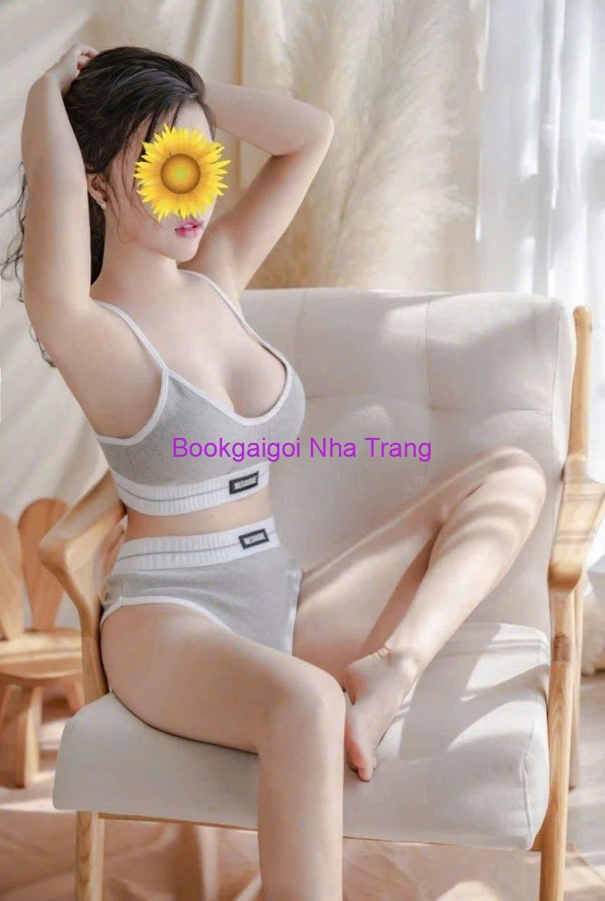 Thùy Lâm – Baby Nhìn Là Yêu, Xinh Đẹp Và Ngọt Ngào Như Tình Nhân (13)