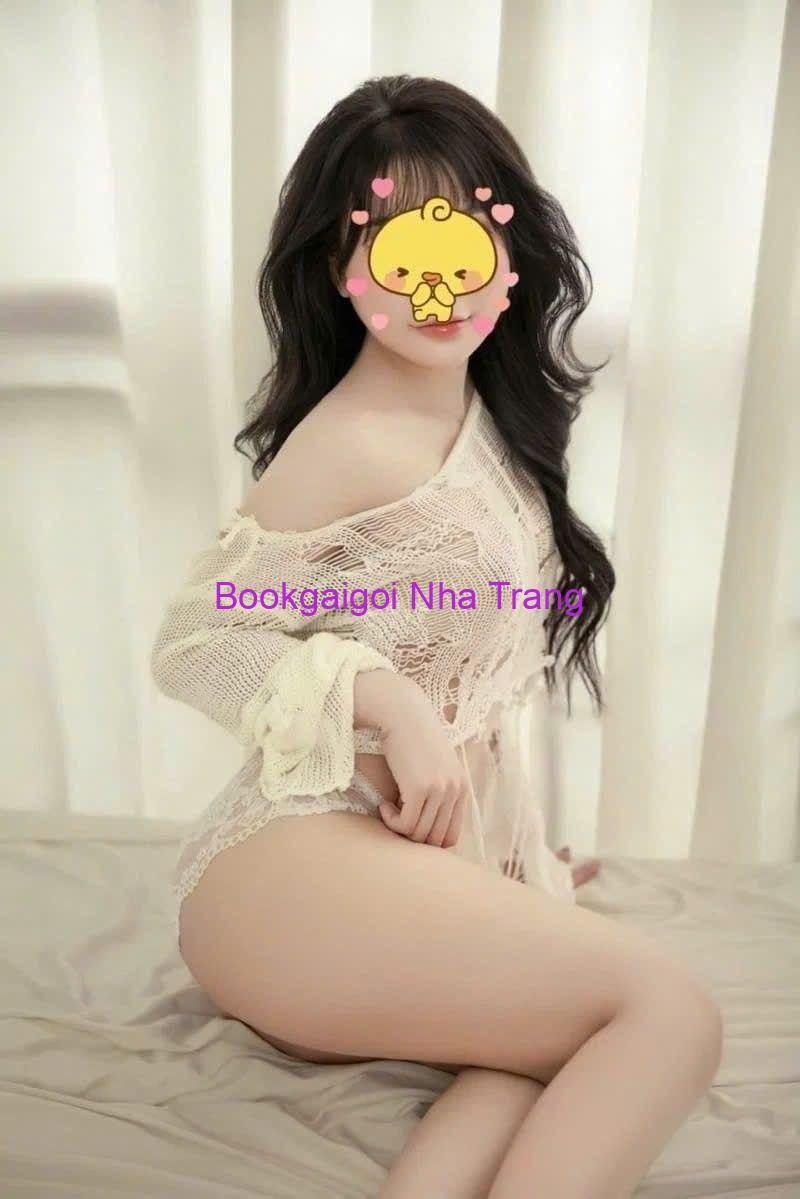 Vy Vy – Gương Mặt Xinh Đẹp, Trẻ Trung Tại Nha Trang