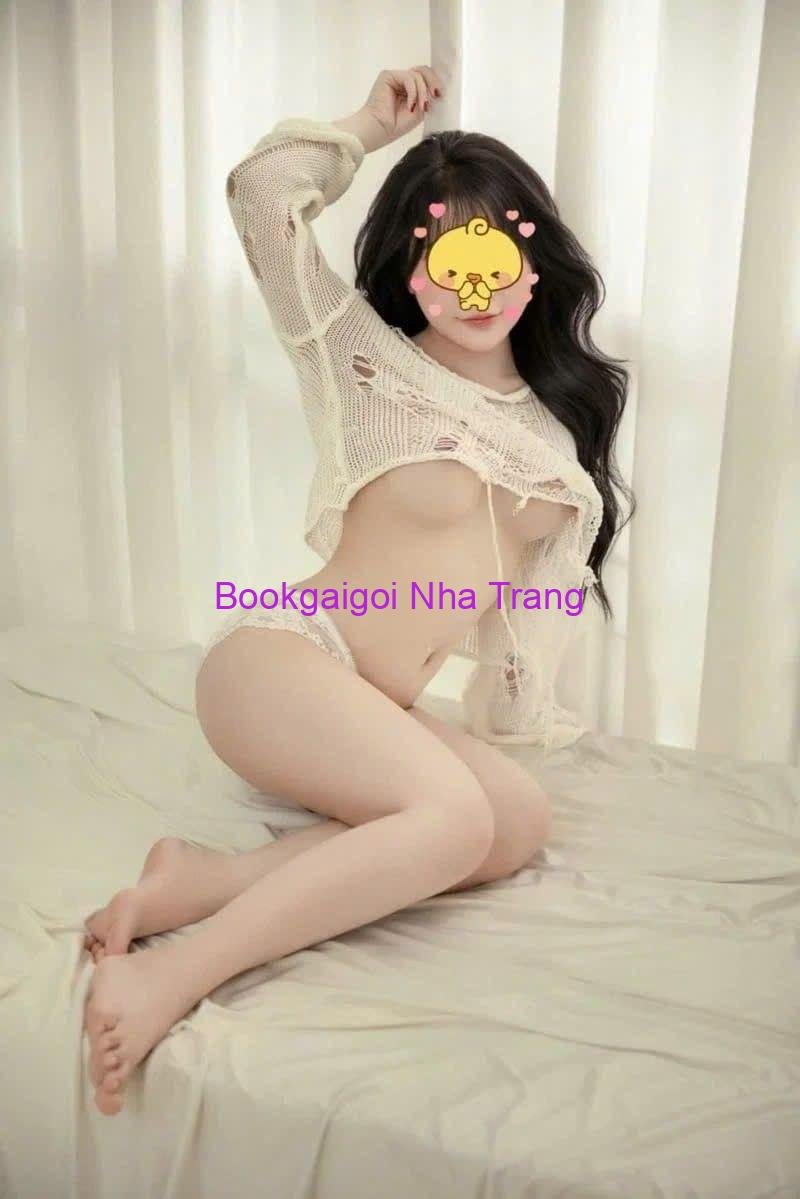 Vy Vy – Gương Mặt Xinh Đẹp, Trẻ Trung Tại Nha Trang (7)